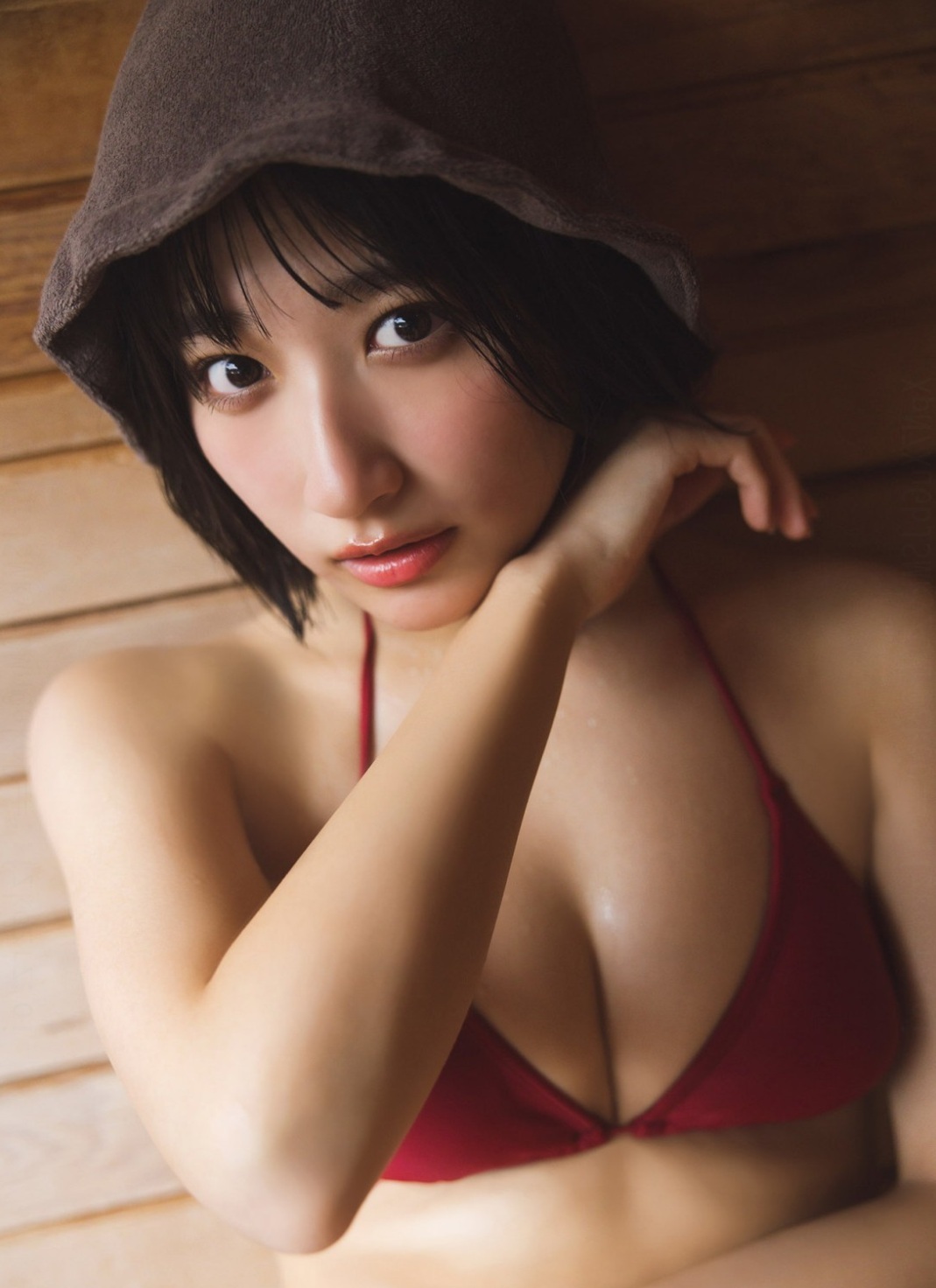 水野瞳おっぱいエロ画像