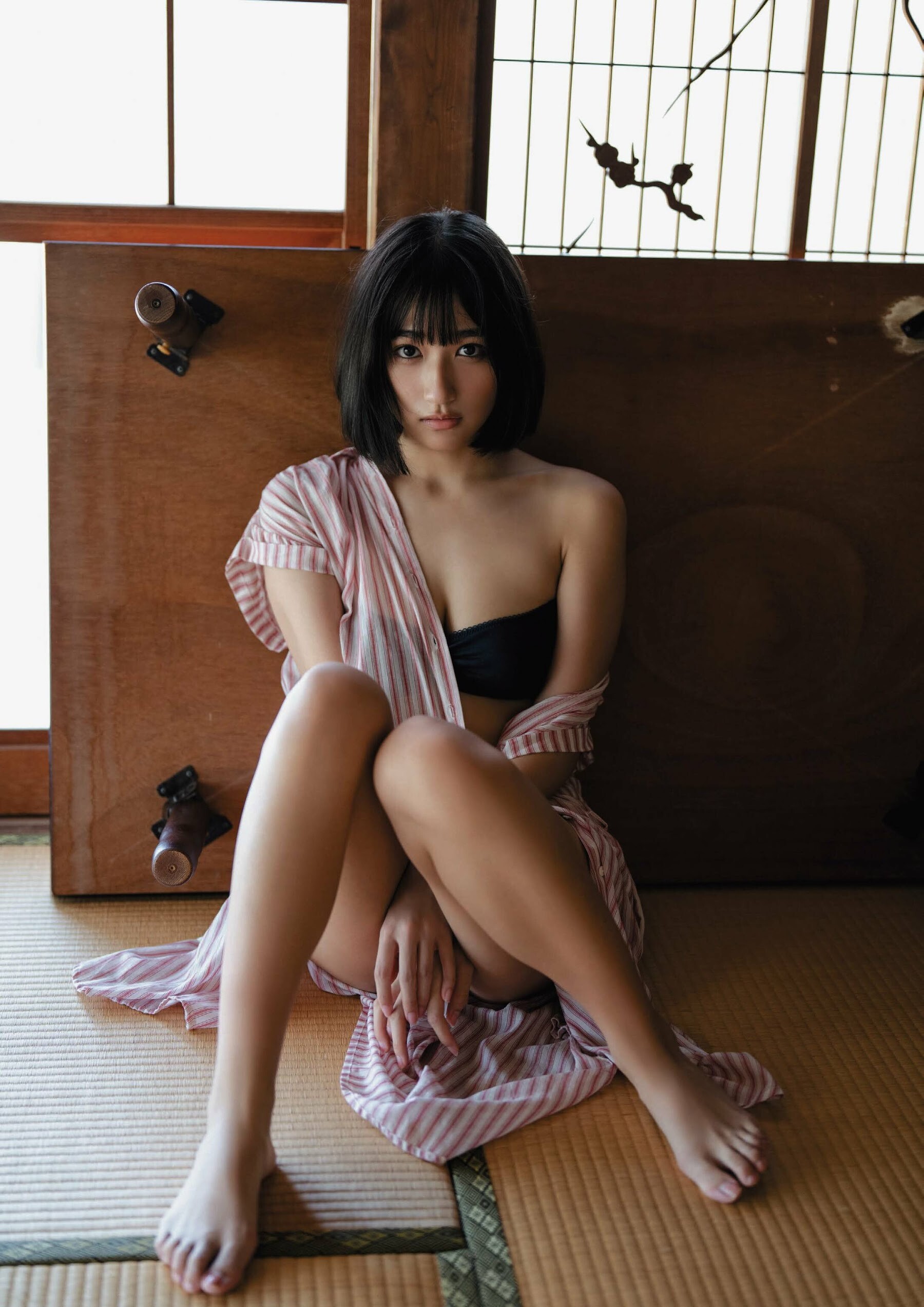 水野瞳おっぱいエロ画像