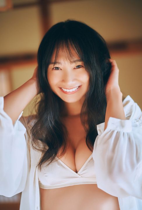 相沢菜々子おっぱいエロ画像