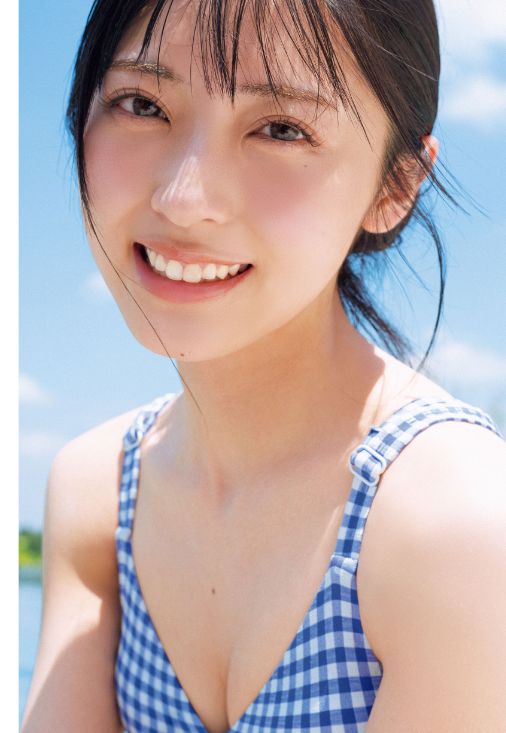 佐藤綺星エロ画像