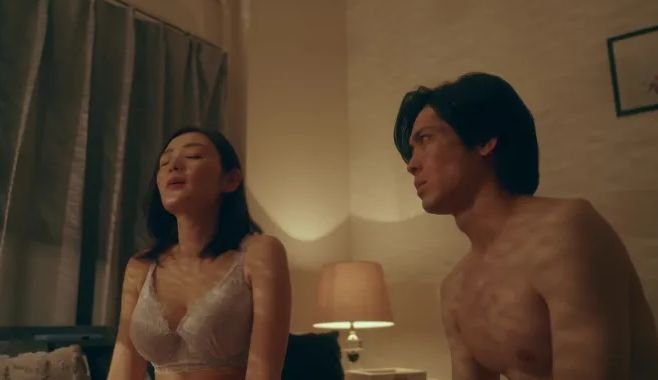 片山萌美濡れ場エロ画像