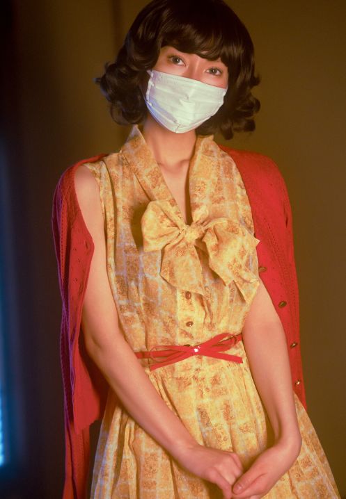 丸の内OLレイナヌード乳首エロ画像