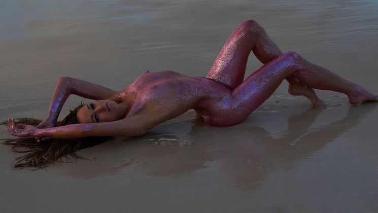 ユリアネ・ザイファルトヌード乳首エロ画像