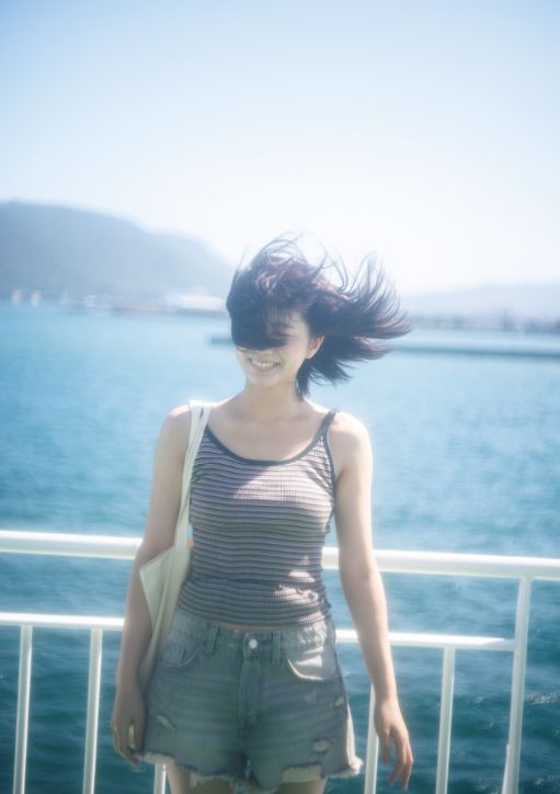 清水麻璃亜エロ画像