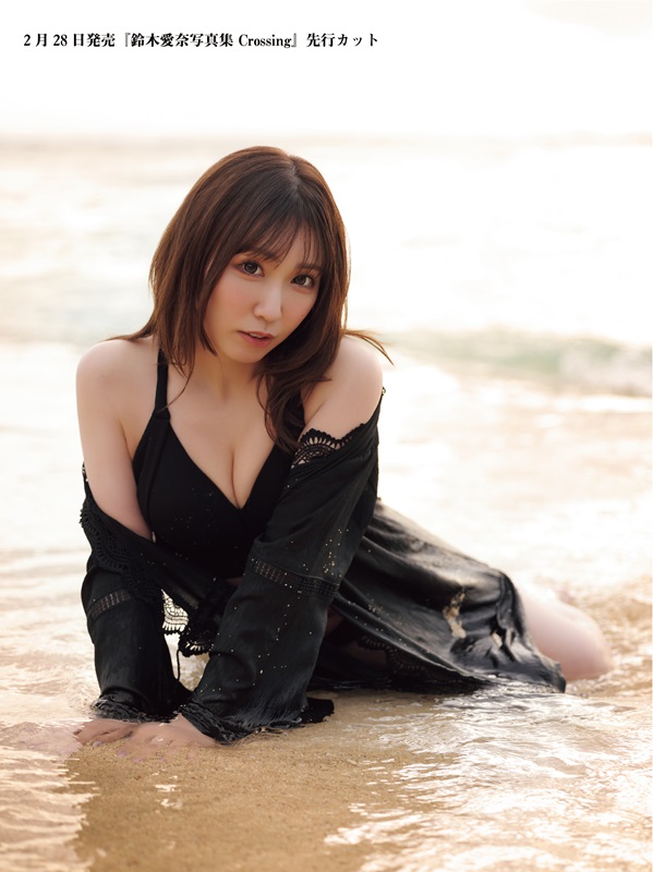 鈴木愛奈おっぱいエロ画像