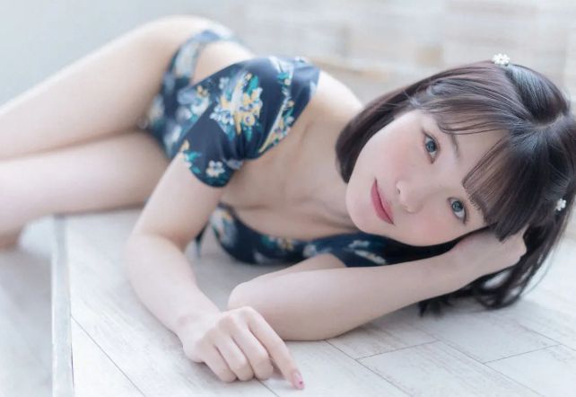 高橋彩音グラビアおっぱいエロ画像