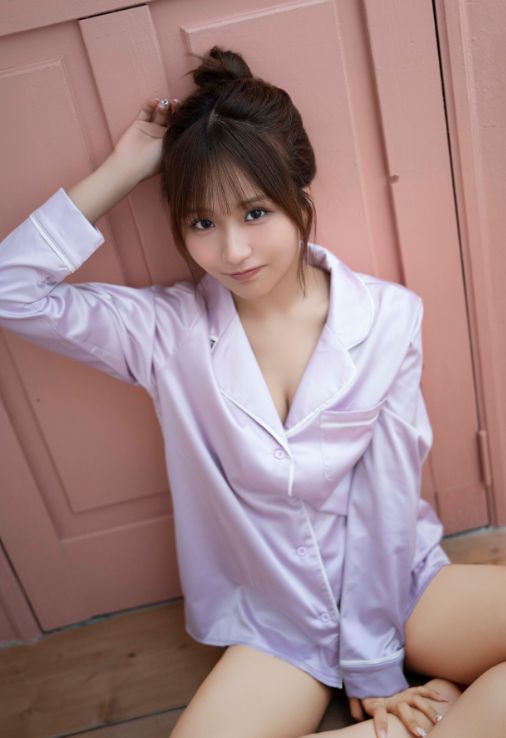 森脇梨々夏エロ画像