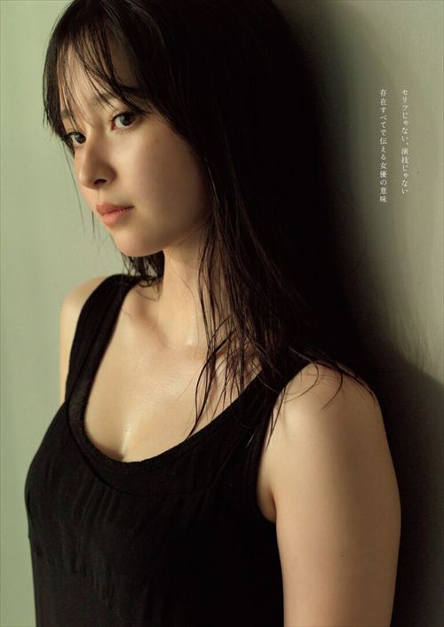 飯沼愛ヌードエロ濡れ場グラビアおっぱい