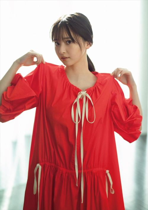 飯沼愛ヌードエロ濡れ場グラビアおっぱい