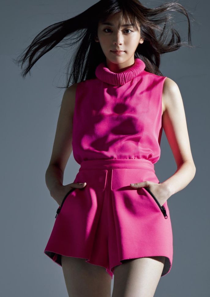 貴島明日香ヌードエロ濡れ場おっぱい水着グラビア写真集