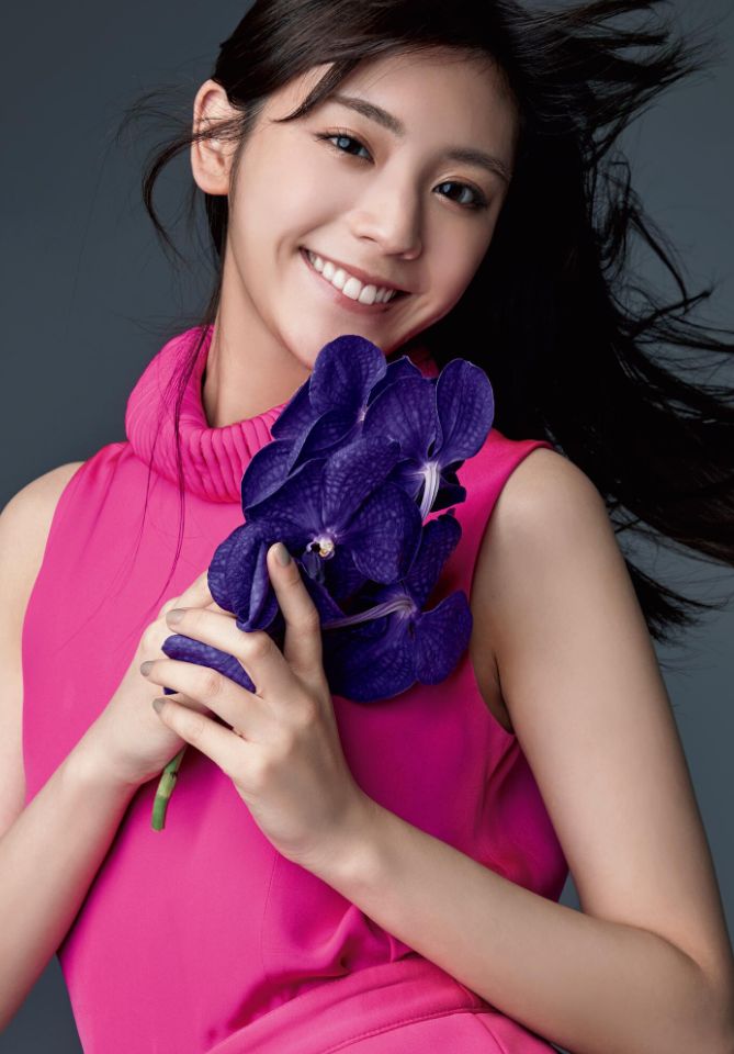 貴島明日香ヌードエロ濡れ場おっぱい水着グラビア写真集