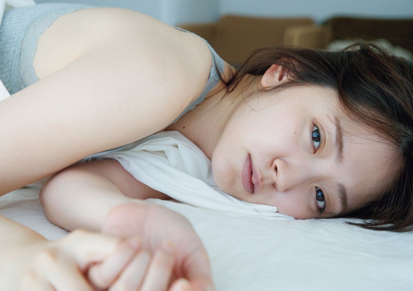 鈴木愛理ヌードエロ濡れ場グラビアおっぱい