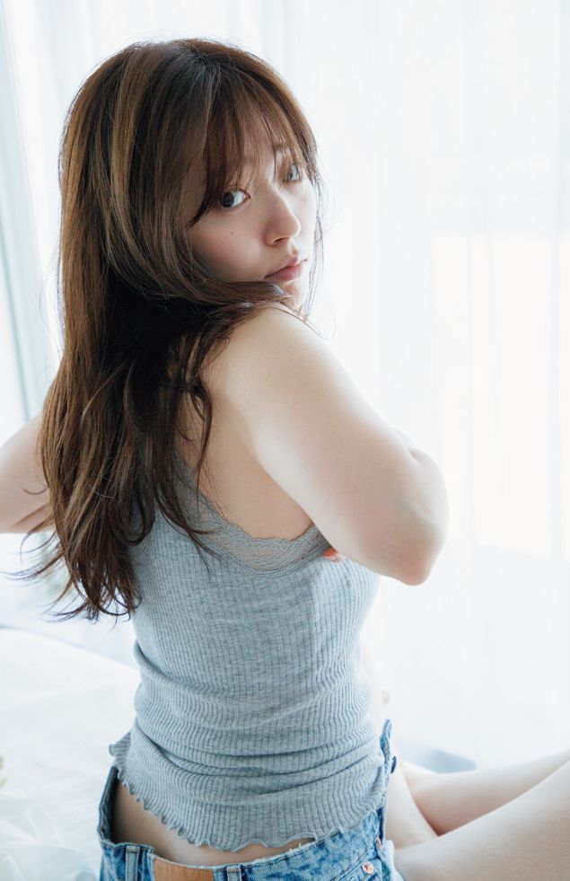 鈴木愛理ヌードエロ濡れ場グラビアおっぱい