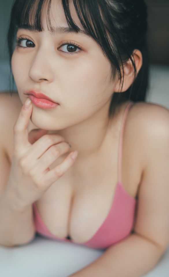 月足天音ヌードエロ写真集水着グラビアおっぱいFRUITSZIPPERアイドルストロベリーは乙女心