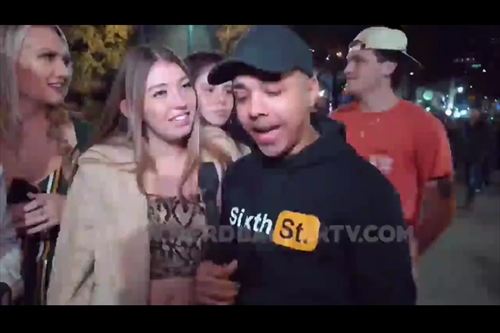 1万円で胸見せOKの欧米女子大生、とんでもないボリューム巨乳