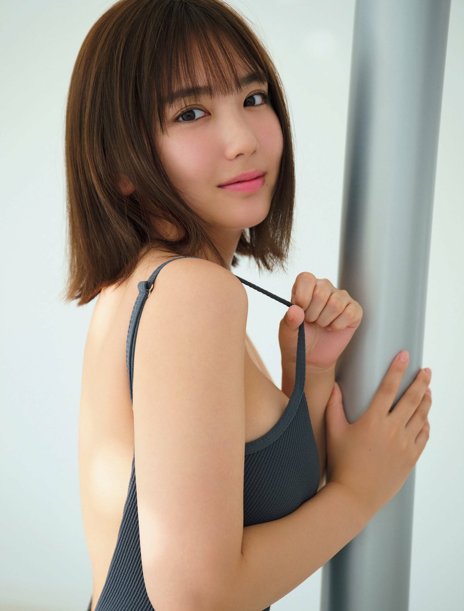 沢口愛華グラビアおっぱいエロ画像