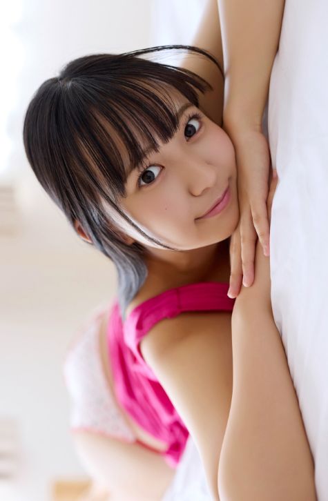 入間ゆいおっぱいエロ画像