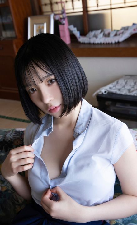 博多彩葉ヌードエロ画像