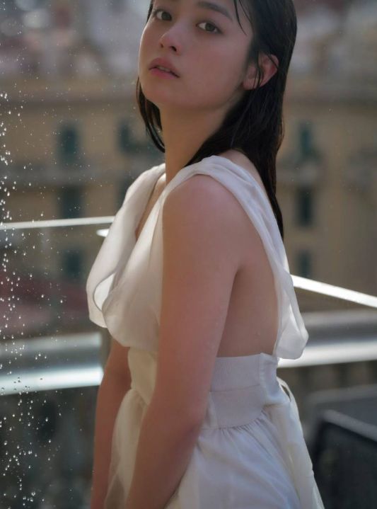 橋本環奈エロ画像