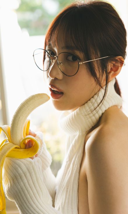 さりナ乳首透けヌードおっぱいエロ画像