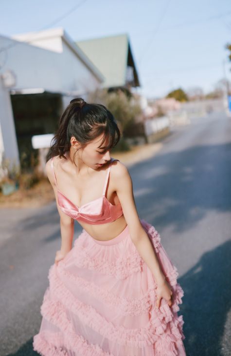 中西花おっぱいエロ画像