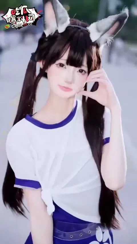 コスプレイヤーエロすぐヤれそうおっぱいハメ撮り