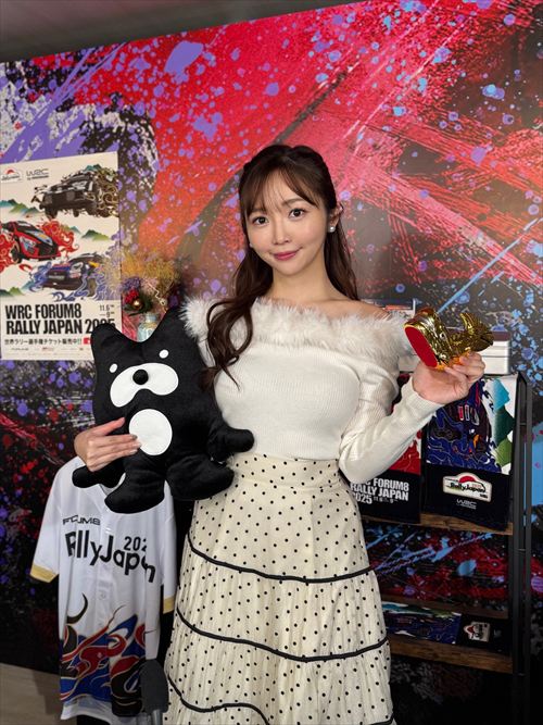 藤田かんなエロパンチラ下着おっぱい巨乳ABEMAアナウンサー