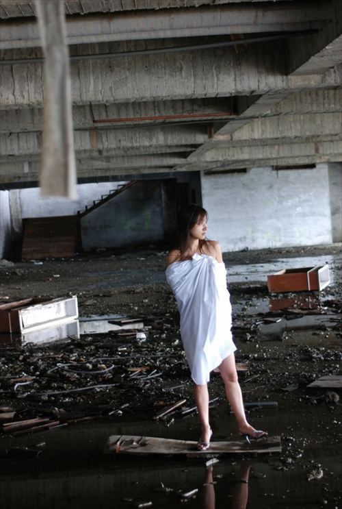 原田里香ヌードエロ乳首おっぱい写真集RERISE『トゥナイト2』『Giri Giri GIRLS』