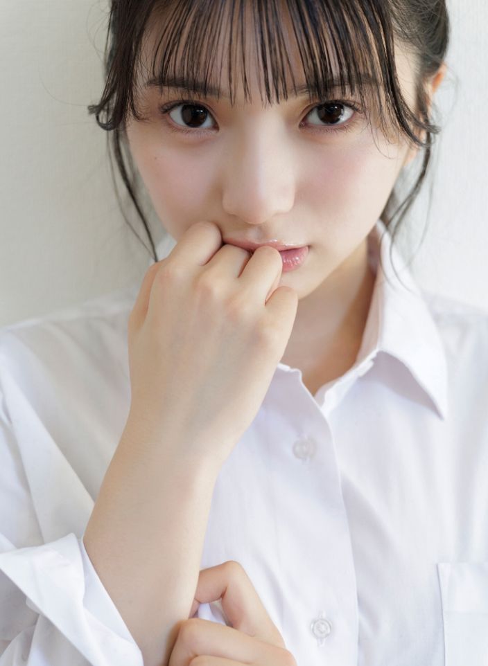 姫野ひなの写真集エロヌードおっぱい谷間ロマンティックが始まりそう