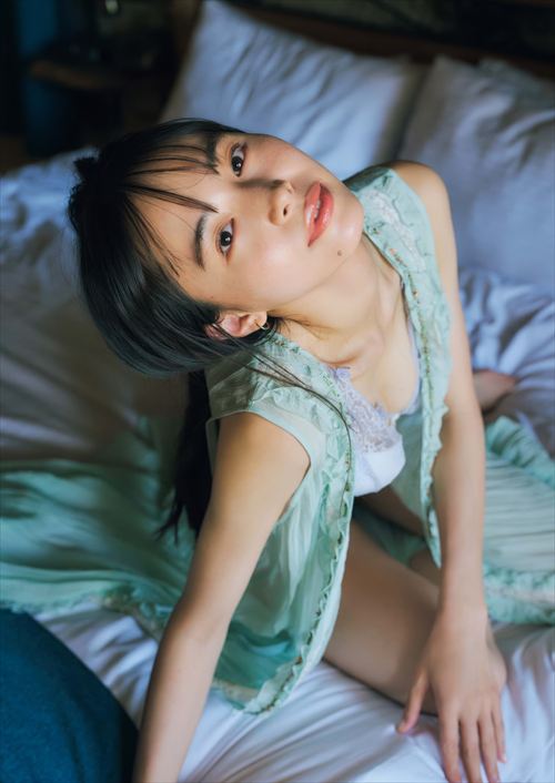 井桁弘恵ヌードエロ写真集濡れ場つかのま