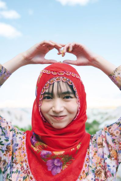 井桁弘恵ヌードエロ写真集濡れ場つかのま