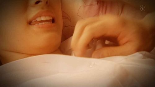 井本彩花エロヌード濡れ場おっぱいレイプさくらの親子丼