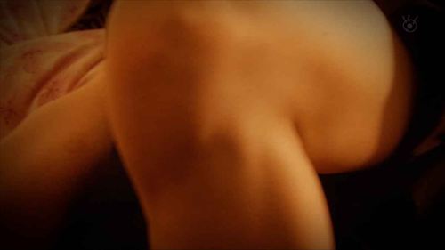 井本彩花エロヌード濡れ場おっぱいレイプさくらの親子丼