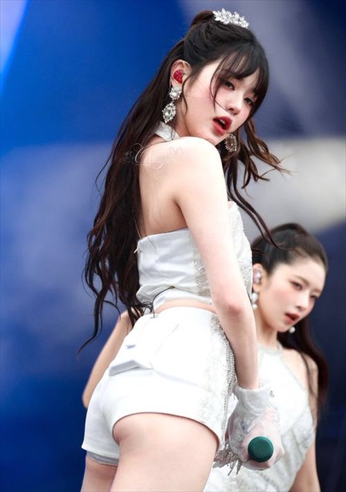 韓国アイドルエロハミケツBLACKPINKリサ ジェニー IVE チャン・ウォニョン