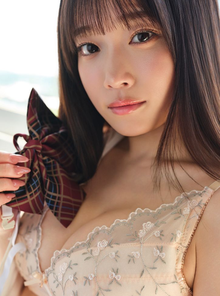 岸みゆヌード乳首エロ＃ババババンビ写真集「ゼロイチ学園 シーズン2 岸みゆ」