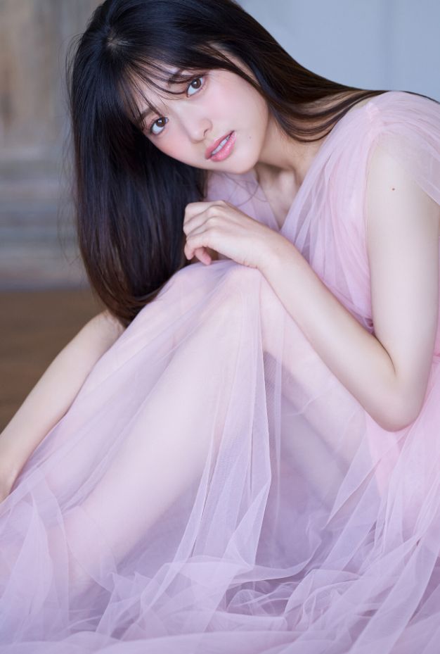 松村沙友理ヌードエロ写真集濡れ場