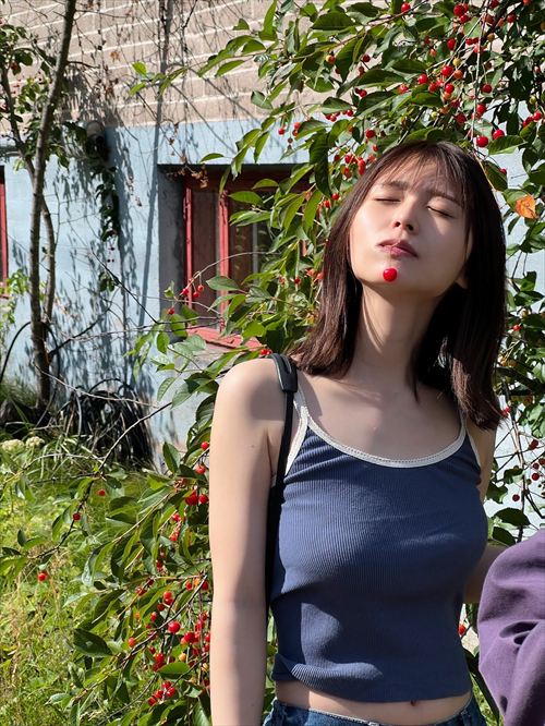 長濱ねるエロ爆乳おっぱいパジャマグラビア水着