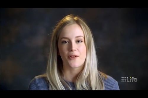 おっぱい巨乳エロ乳房縮小手術白人美女