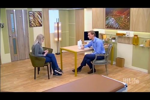 おっぱい巨乳エロ乳房縮小手術白人美女