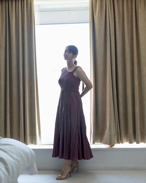 篠原梨菜エロアナウンサー開脚TBS文武BUNBUクイズ番組