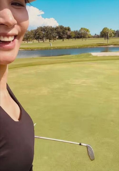 鈴木紗理奈エロミニスカワンピゴルフグラビアおっぱい水着