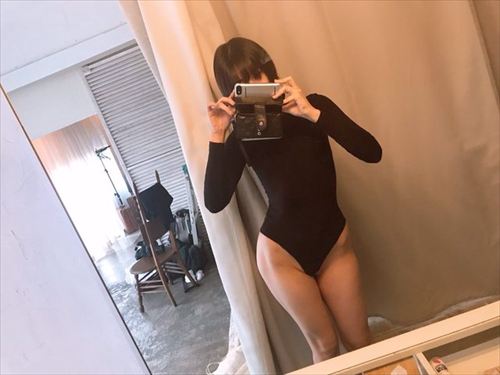 ユニクロエロえっち例のヒートテック食い込み