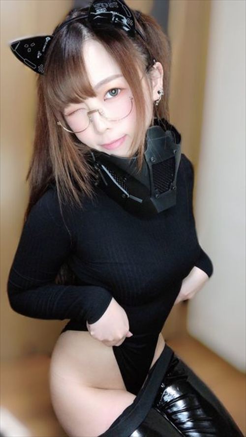 ユニクロエロえっち例のヒートテック食い込み