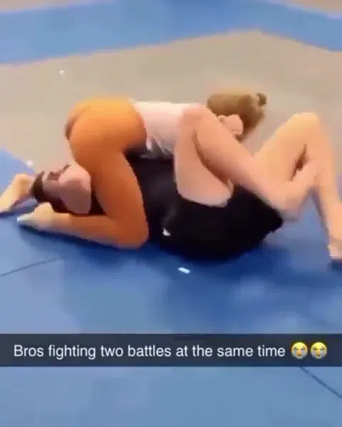 男女混合レスリングエロスポーツ