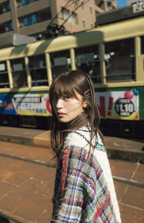 逢田梨香子ヌードエロ写真集グラビア水着おっぱい