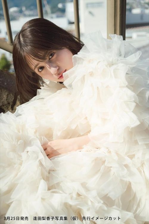 逢田梨香子ヌードエロ写真集グラビア水着おっぱい