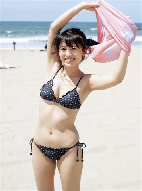 逢田梨香子ヌードエロ写真集グラビア水着おっぱい