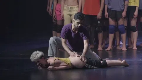 女優 舞台 手マン エロ 尻