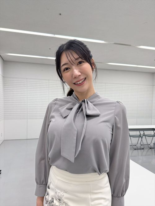 穂川果音エロおっぱいグラビアアベプラ気象予報士横乳