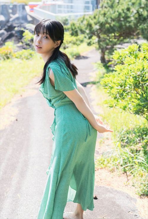 穂波あみヌードエロ写真集グラビア美しすぎる漫画家義母の愛はママならないっ!